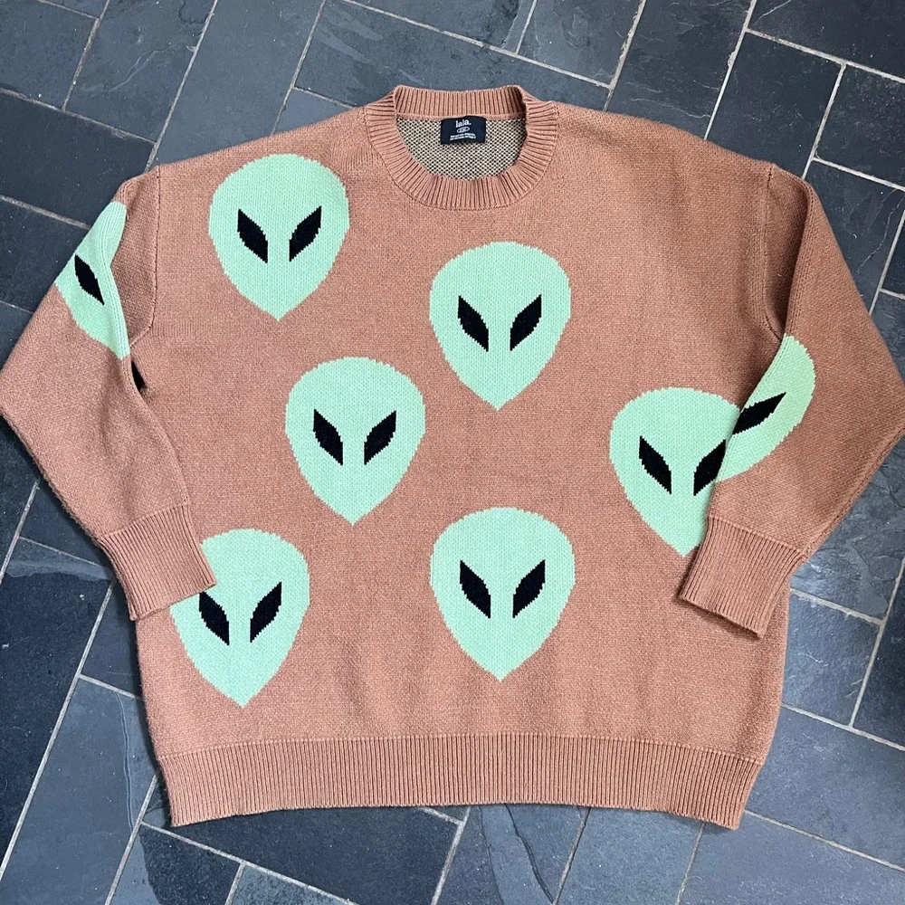 Dressed in LaLa Too Cool For You Oversized Alien Knit in Coffee sweater - Picture 4 of 6